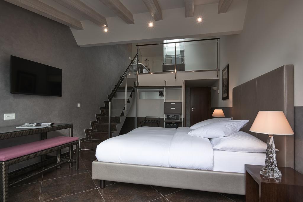 Hotel D'Alleves Geneva Bagian luar foto